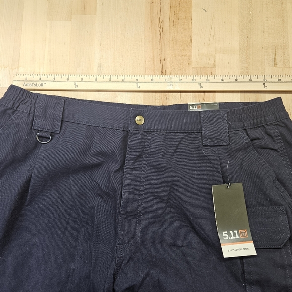 5.11 Tactical Tactical Men's Blue Cargo Shorts Size 40 waist - Picture 4 of 5